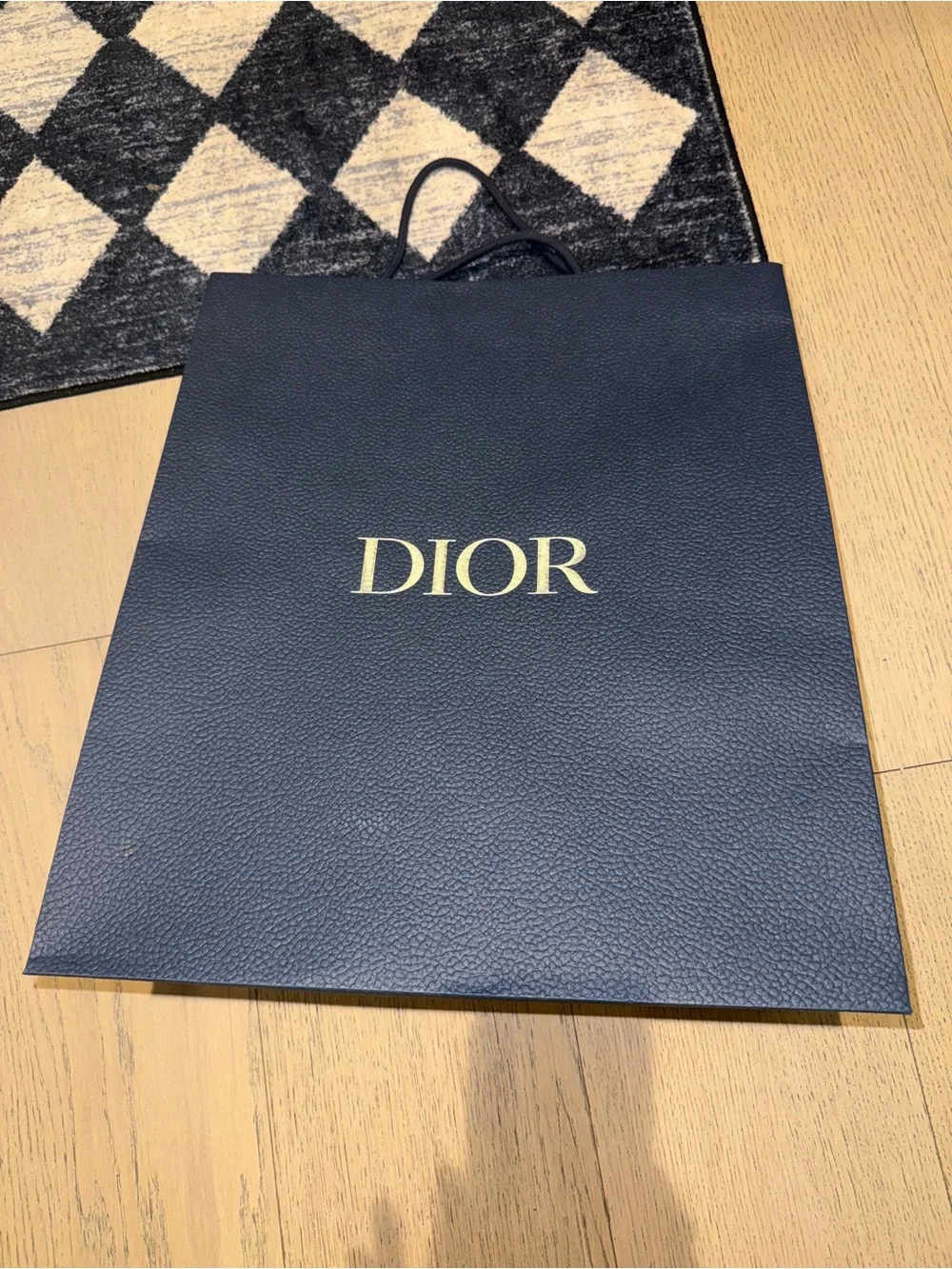 Dior image shows